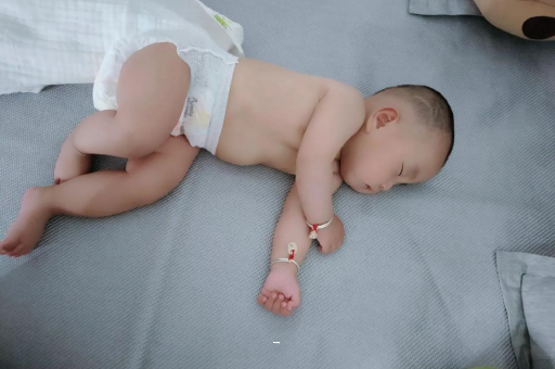 如东宝宝短发型女